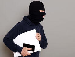 سرقت از بانک در روزهای تعطیل