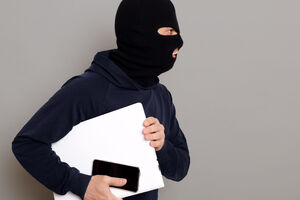 خفت گیری از ستاره سابق تیم استقلال