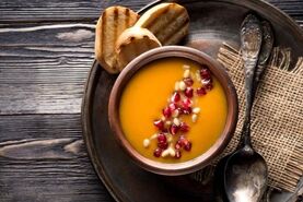 غذا با انار و گردو؛ خوشمزه های شب یلدا + دستور پخت راحت و ارزان
