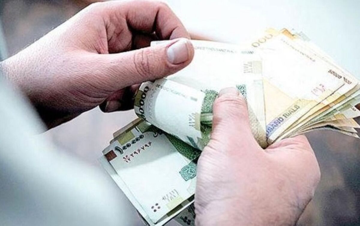 حقوق کارگران افزایش می یابد؟ | تصمیم جدید دولت برای افزایش حقوق کارگران