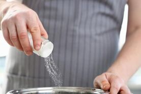 شوری غذارو با این روش های طلایی از بین ببرید