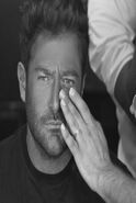 اولین عکس از بادیگارد محمدرضا گلزار و همسرش | نجات جان محمدرضا گلزار از همسرش