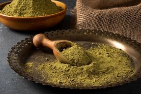 بهترین ماسک های صورت تهیه شده از حنا

