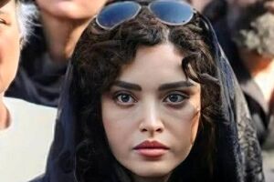گالری گردی بهنوش طبابایی با استایل کره ای | بهنوش طبابایی خودشو شبیه سلبریتی های کره درست کرده + عکس 